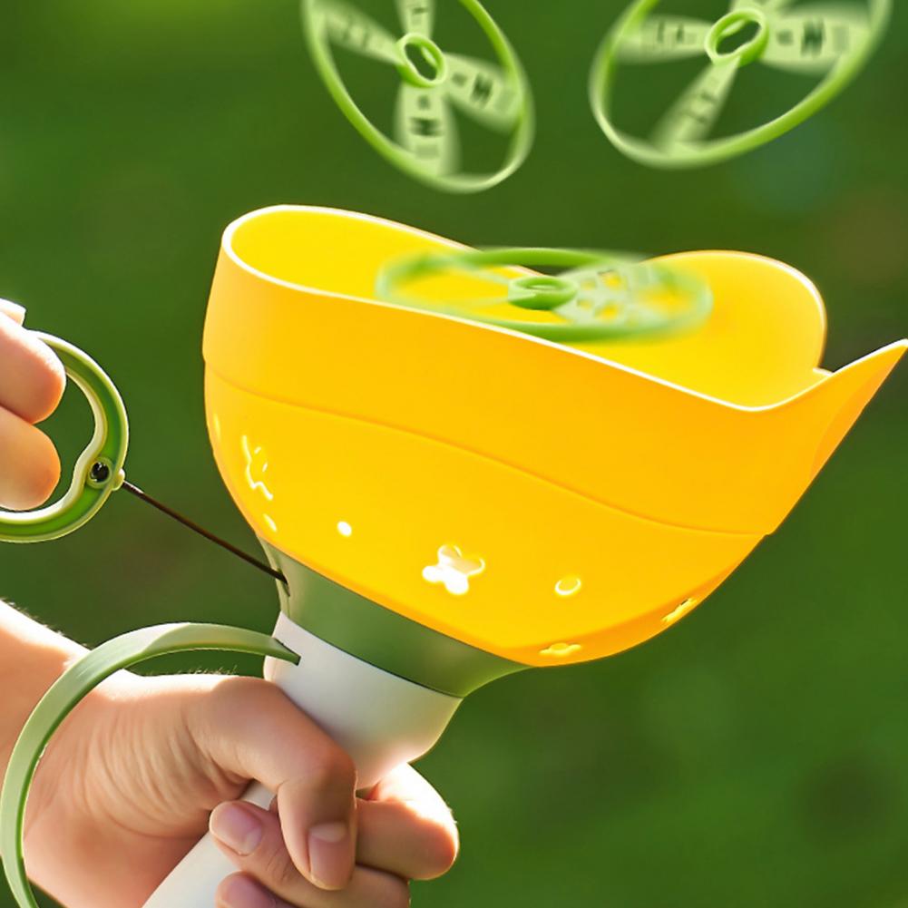 フライングソーサーディスクランチャー 子供用フライングトイ  - Cocktail Shaker Set のレビューと価格